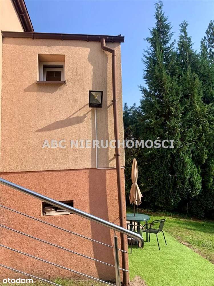 Dom W Atrakcyjnej Lokalizacji ! Wodzisław Śląski!-17