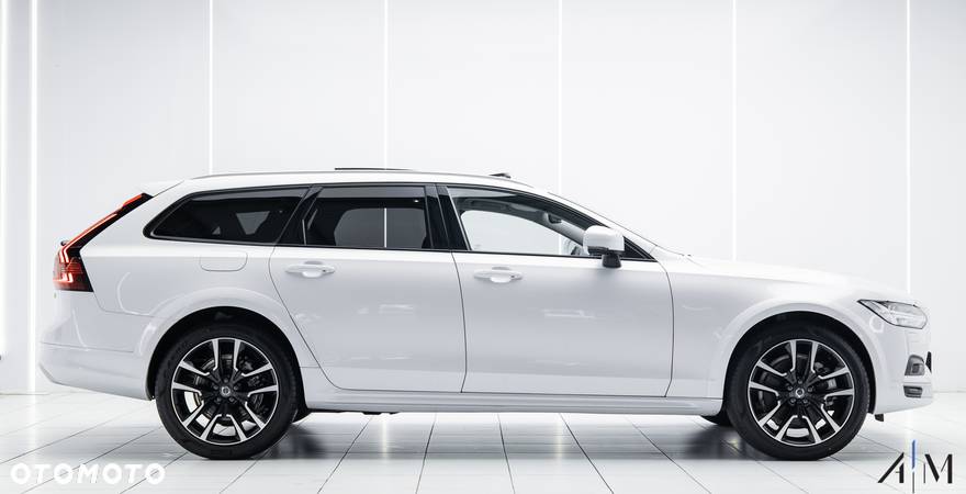 Volvo V90 Cross Country B5 D AWD Ultimate - 8