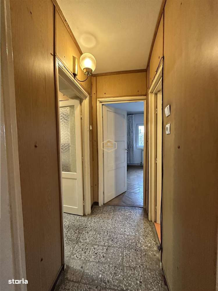 Central | Apartament spatios cu 4 camere | Etaj I-8