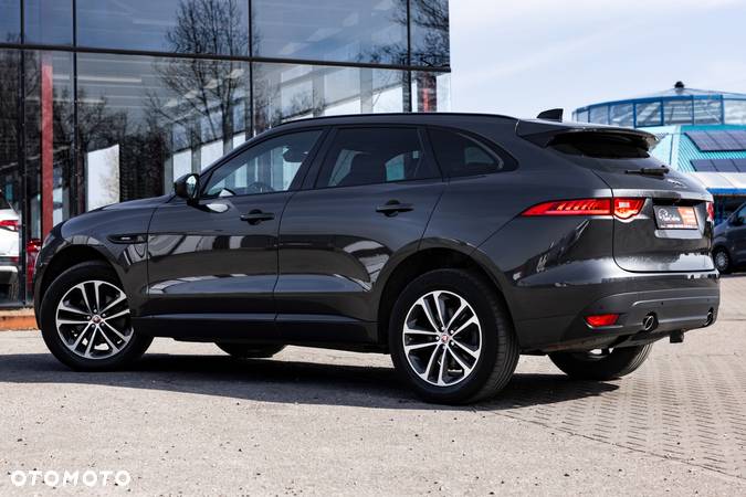 Jaguar F-Pace P250 AWD R-Dynamic SE - 14