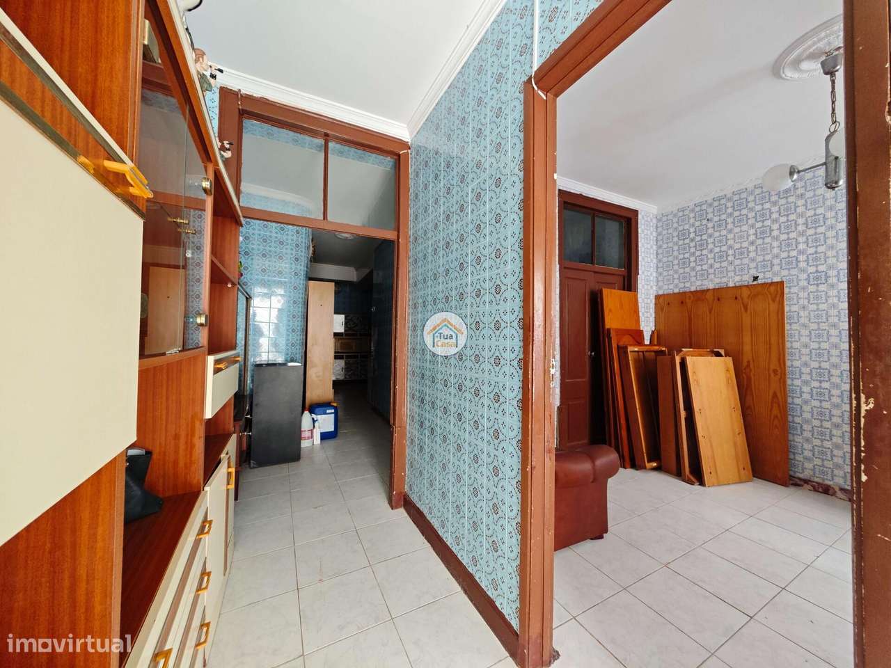 Moradia tradicional T2+1 Barreta com grande potencial de investimento - Grande imagem: 4/30