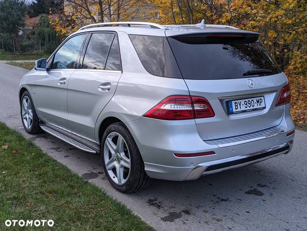 Mercedes-Benz ML 350 BlueTEC 4MATIC 7G-TRONIC - 7