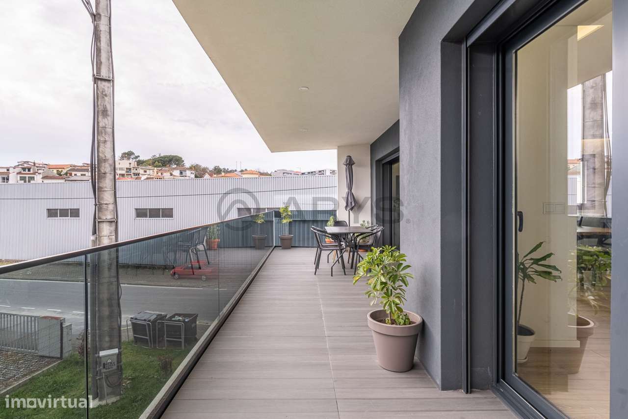 Apartamento T2 Semi-novo, em Tenões-11