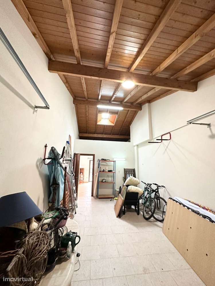 MORADIA T1 para remodelação TOTAL em VALADA, no CARTAXO - Grande imagem: 5/13