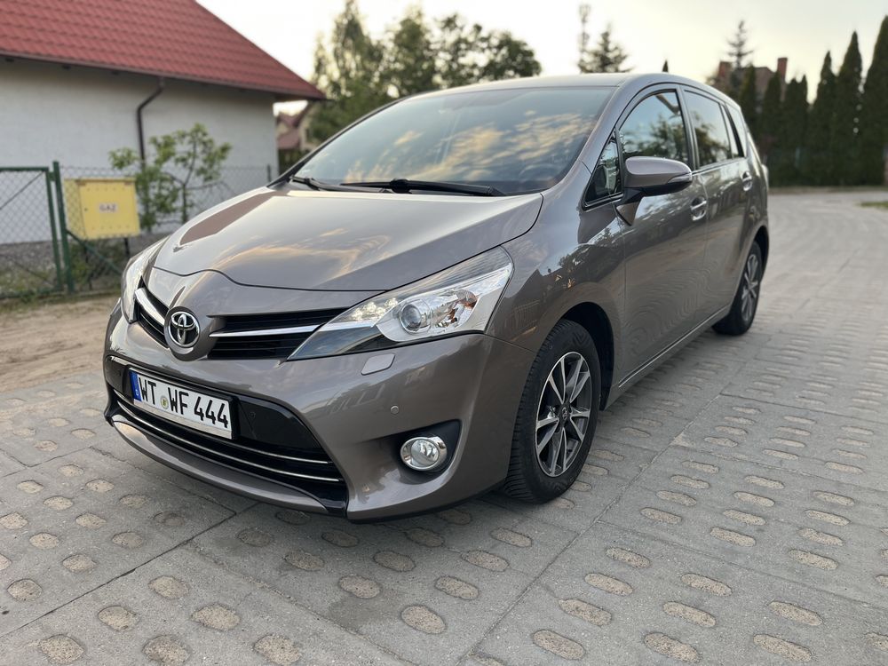 Toyota Verso 1.6 D-4D 5-Sitzer Start/Stop Comfort 2014