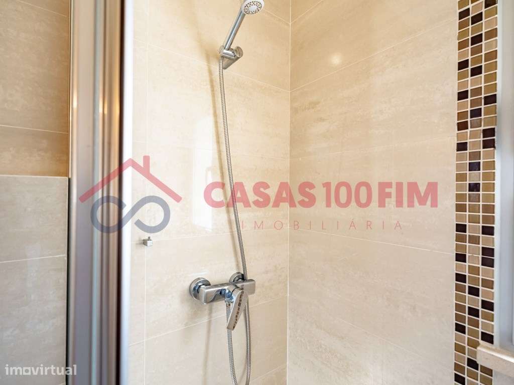 Oportunidade Moradia Individual T4 Azoia - Leiria-11