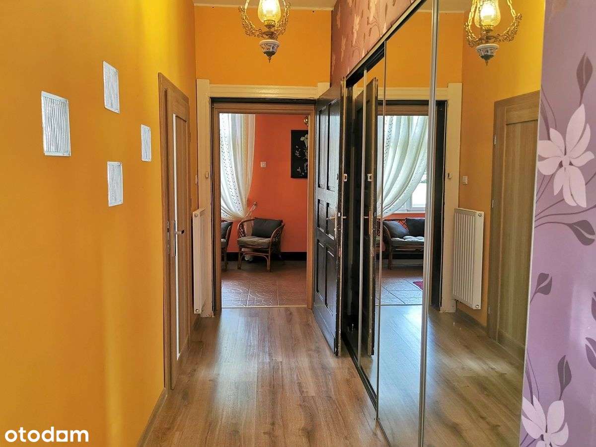 Klimatyczny dom z potencjałem i dużą działką-8