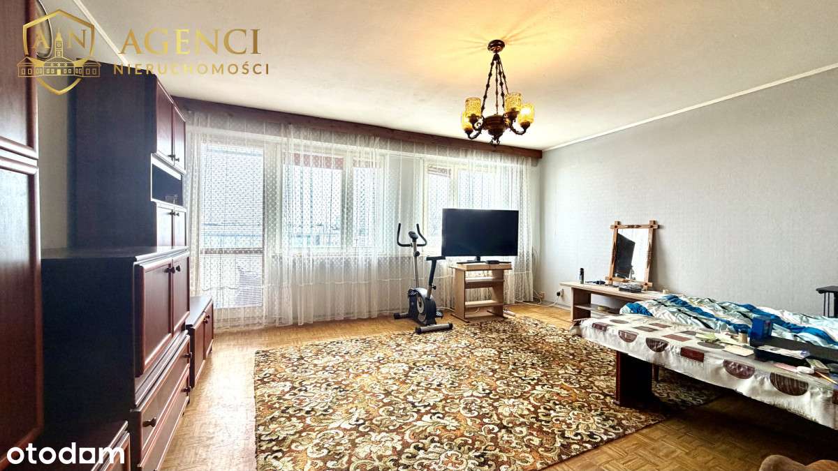 ** Do remontu * 4 pokoje * 2 piętro **-1