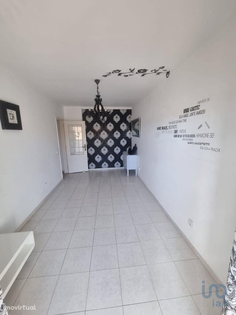 Apartamento T2 em Faro de 66,00 m2