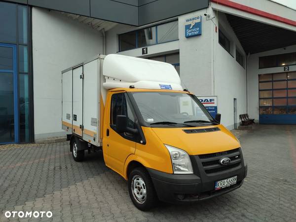 Ford Transit - 10