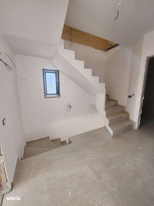 Casa/Vila Individuala Bragadiru Central/P+1+M id nr24-8