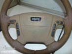 Volvo XC 70 ou V70 volante - 3