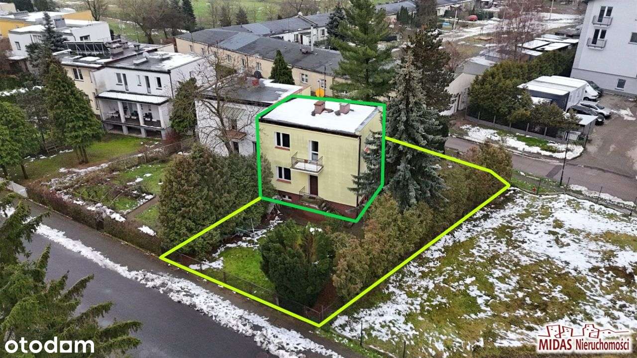 Bliźniak w atrakcyjnej lokalizacji-1