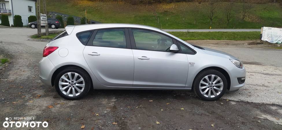 Opel Astra 1.4 Turbo Active - 4