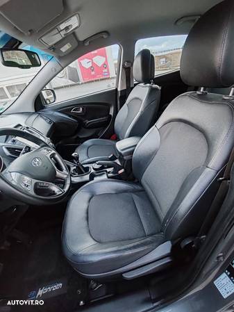 Hyundai ix35 2.0 CRDi 2WD Style - 21