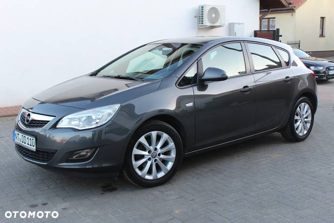 Opel Astra 1.7 CDTI DPF Innovation - 4