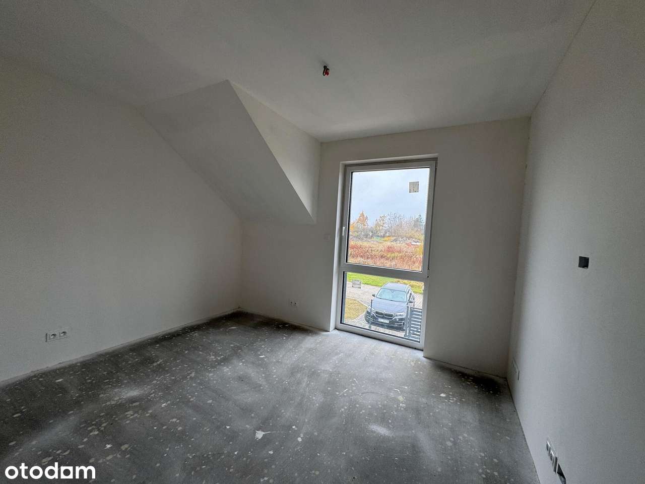 DOM w zabudowie bliźniaczej Kołobrzeg-13