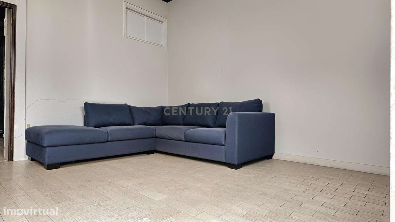 MORADIA T2 TRANSFORMADA EM T1 ( CENTRO DE FARO ) - Grande imagem: 4/20