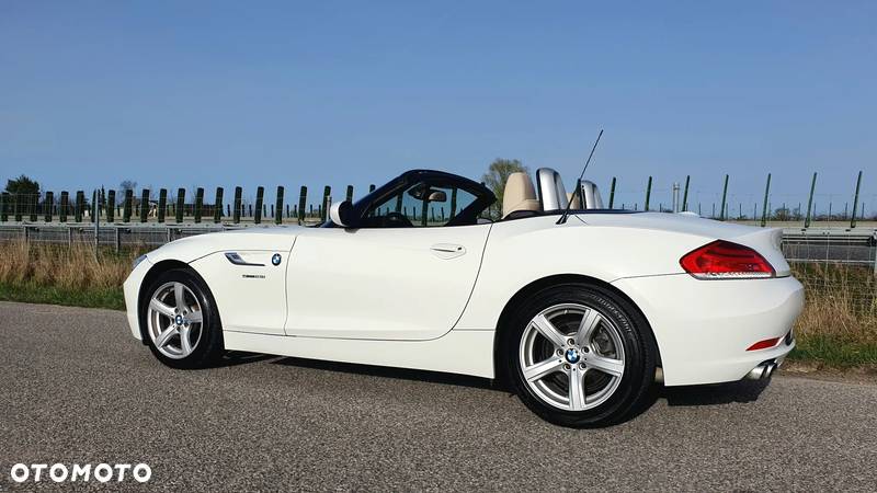 BMW Z4 sDrive28i - 9