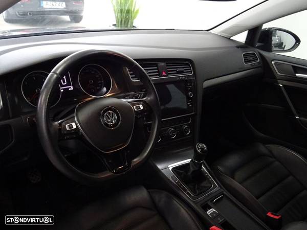 VW Golf Variant 1.6 TDi Confortline - 12