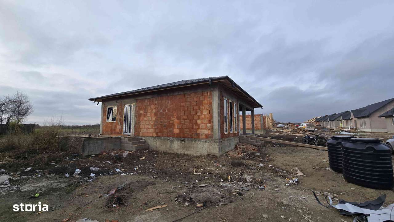 Casa individuala in com Holboca,jud Iasi la doar 135.000 Euro - Imagine principală: 2/7