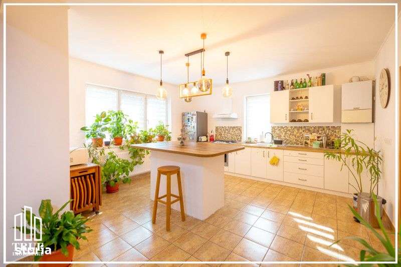 Casă 110m² + spațiu com 90m², teren 420m², Sângeorgiu de Mureș!-13