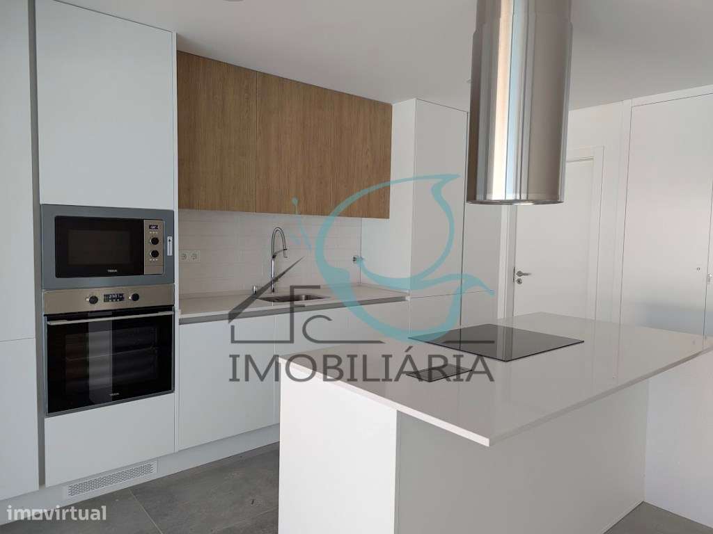 Moradia T3 com acabamentos de Luxo e Piscina - Quinta da Amizade-22