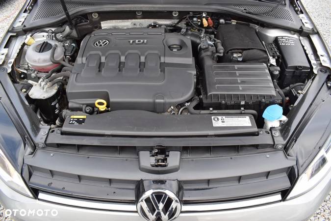 Volkswagen Golf 1.6 TDI (BlueMotion Technology) DSG Comfortline - 39