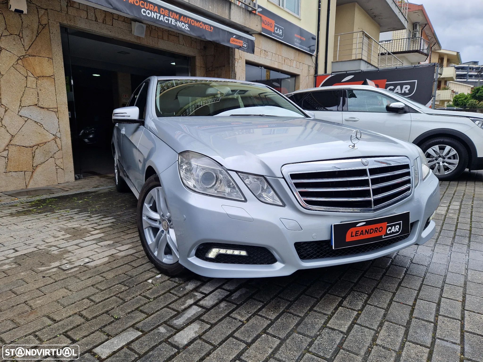 Mercedes-Benz E 220 CDI Avantgarde BlueEfficiency Auto. - 1