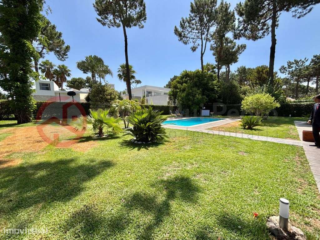 Moradia Exclusiva, Remodelada, na Prestigiada Herdade da Aroeira, C... - Grande imagem: 3/43