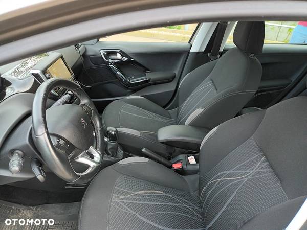 Peugeot 208 1.4 HDi Active Pack - 7