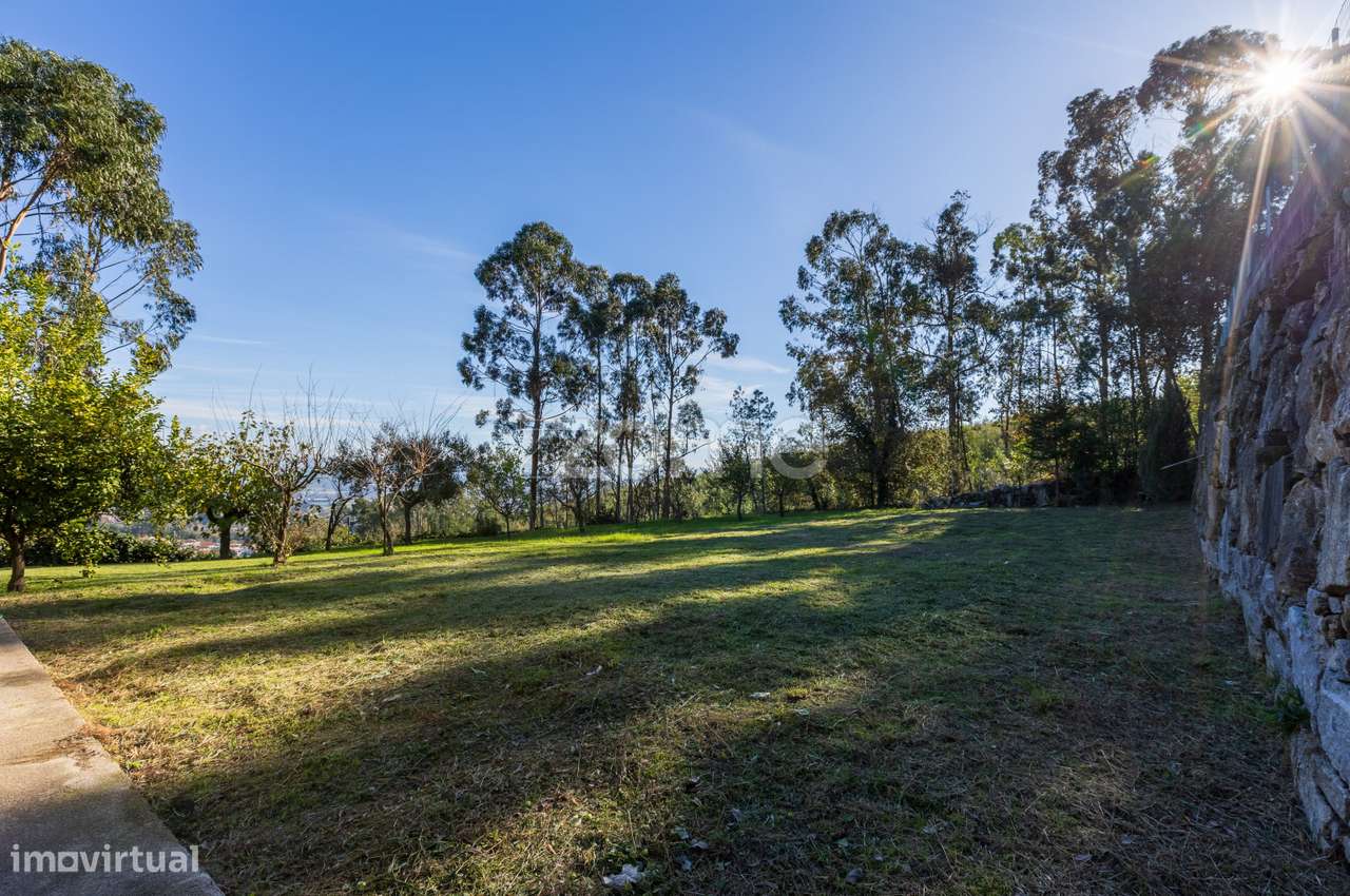 Luxo, privacidade e tecnologia - T4+1 Premium em Guimarães-38