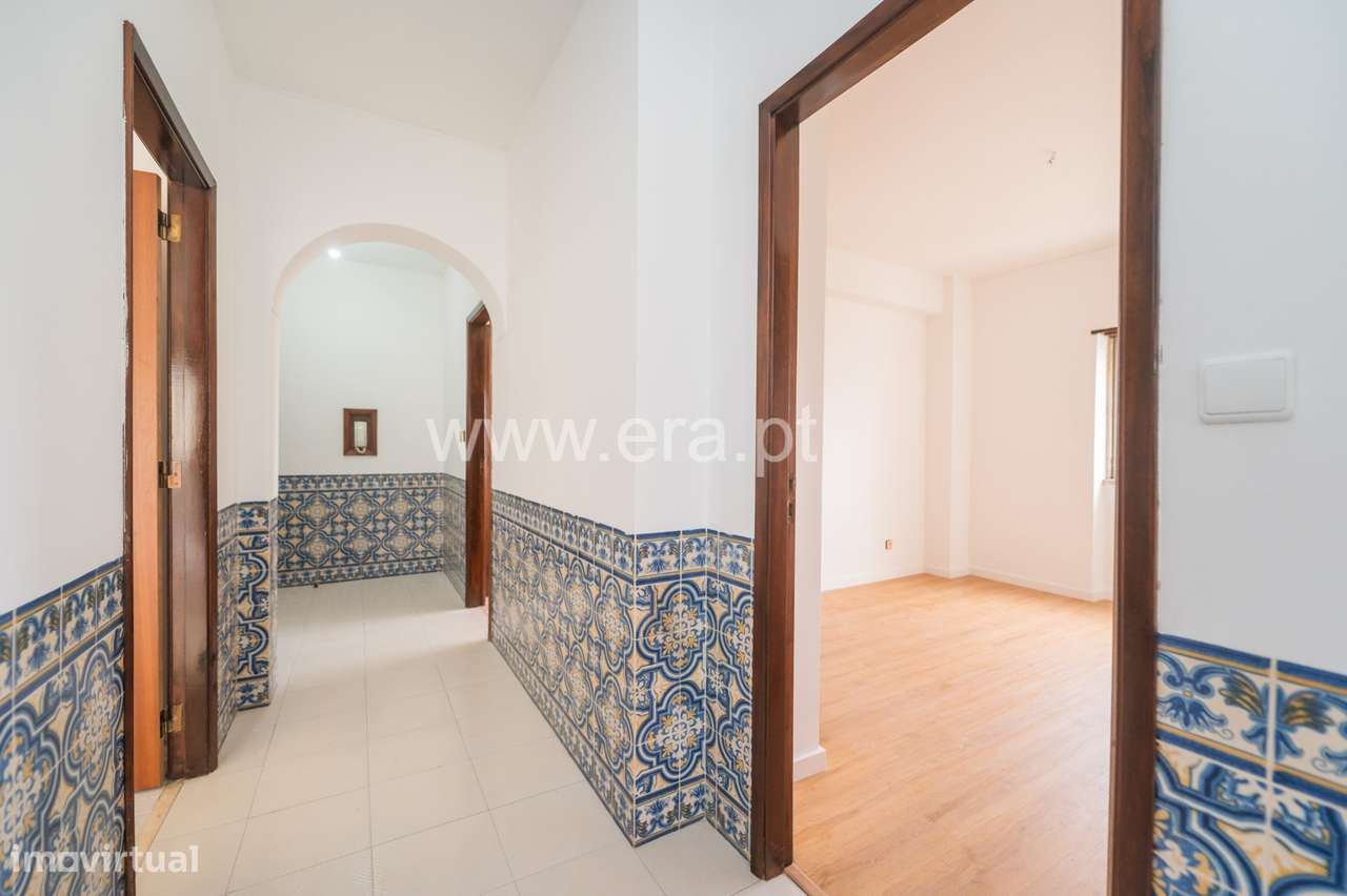 T2 - Jardim do Sol, Odivelas com lugar garagem-20