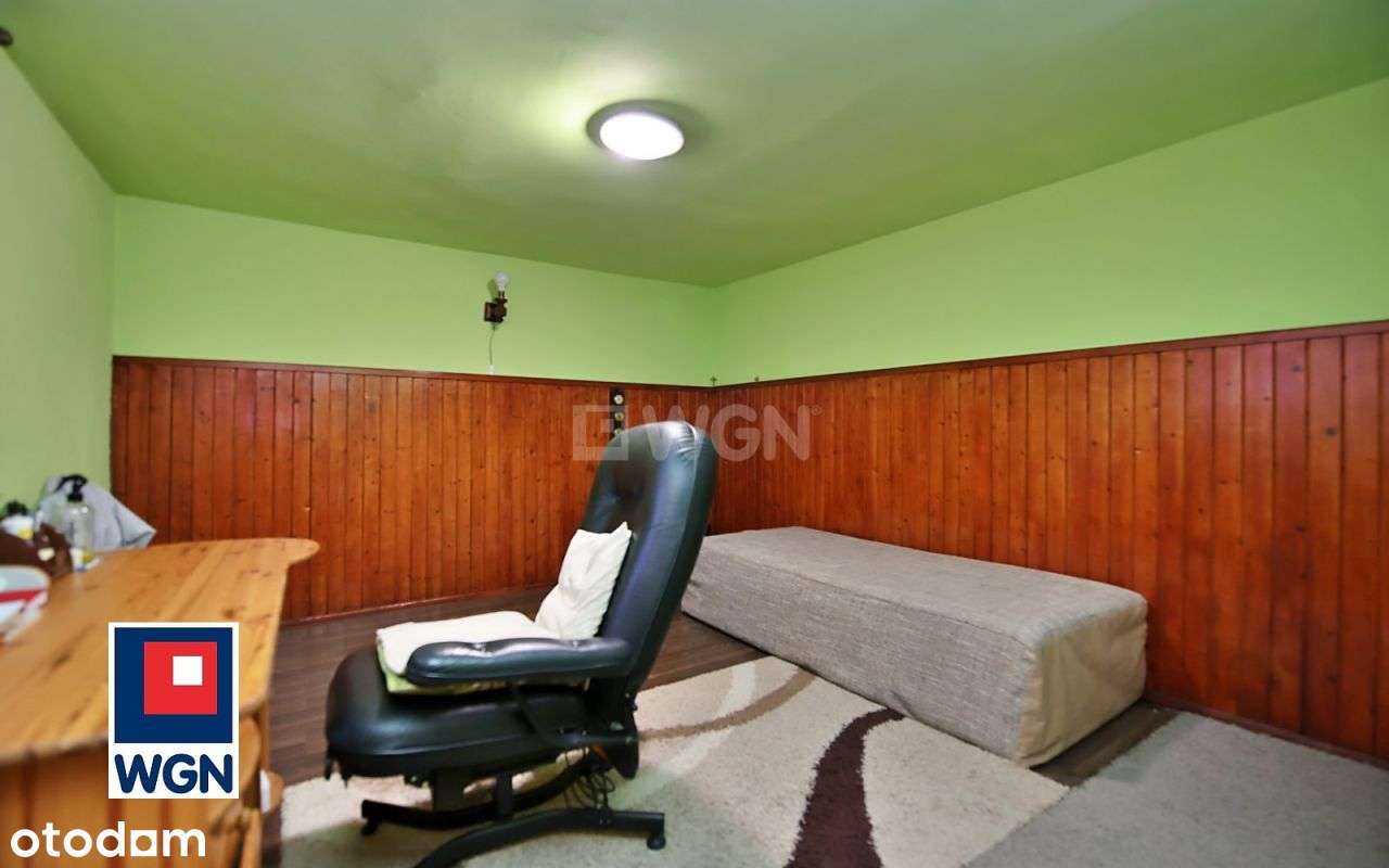 Atrakcyjny dom w cichej okolicy-15