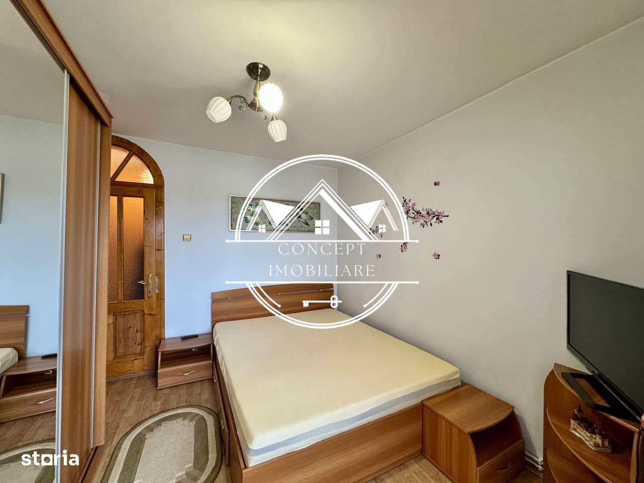 Apartament decomandat cu 3 camere, 55mp utili, pivnita, Valea Aaurie-1