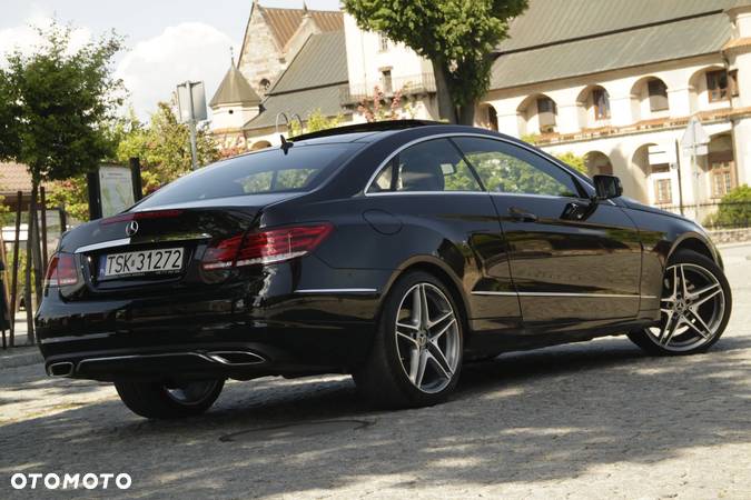 Mercedes-Benz Klasa E 220 CDI Coupe 7G-TRONIC - 4