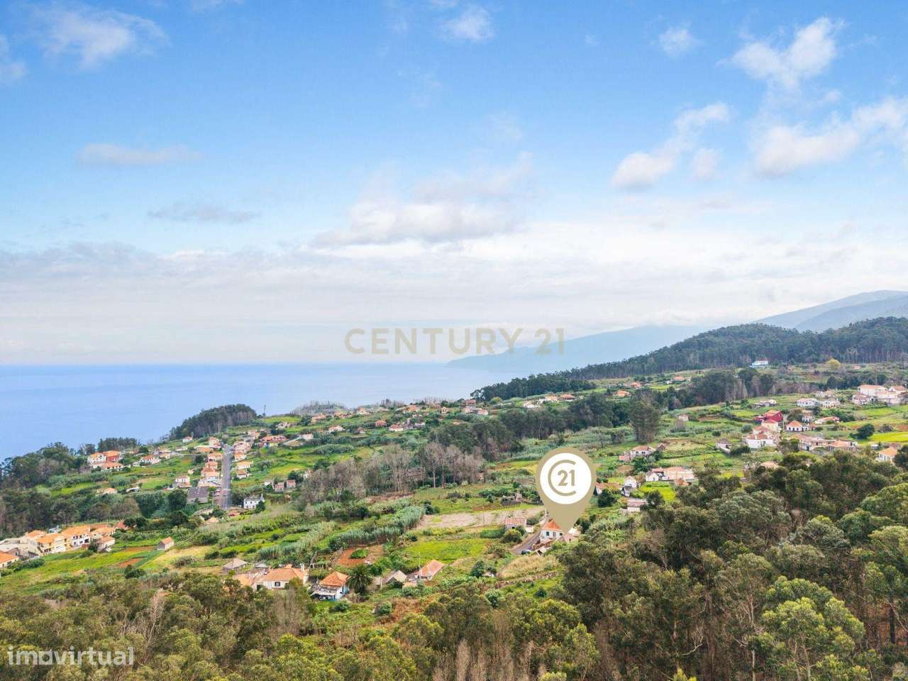 Oportunidade Única em Santa – Casa Tradicional para Reconstrução em Te-6