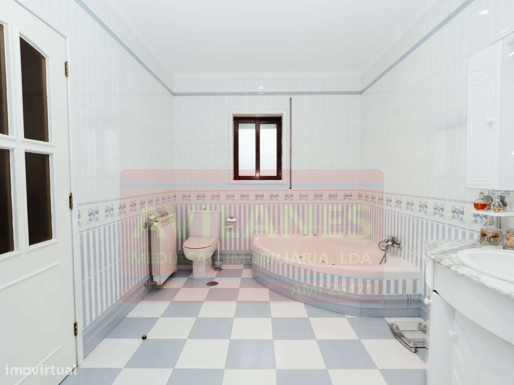 APARTAMENTO T3 RECUADO - LOBÃO-30