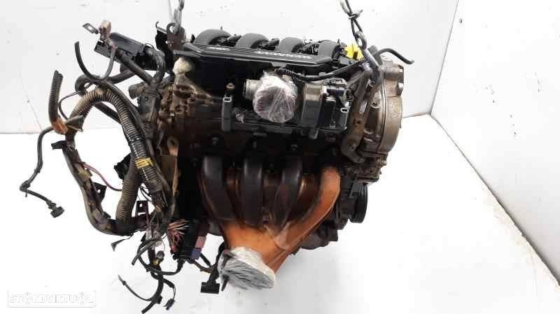 Motor completo RENAULT KANGOO   (F/KC0) Authentique 4X4   /   07.03 - ... - 2