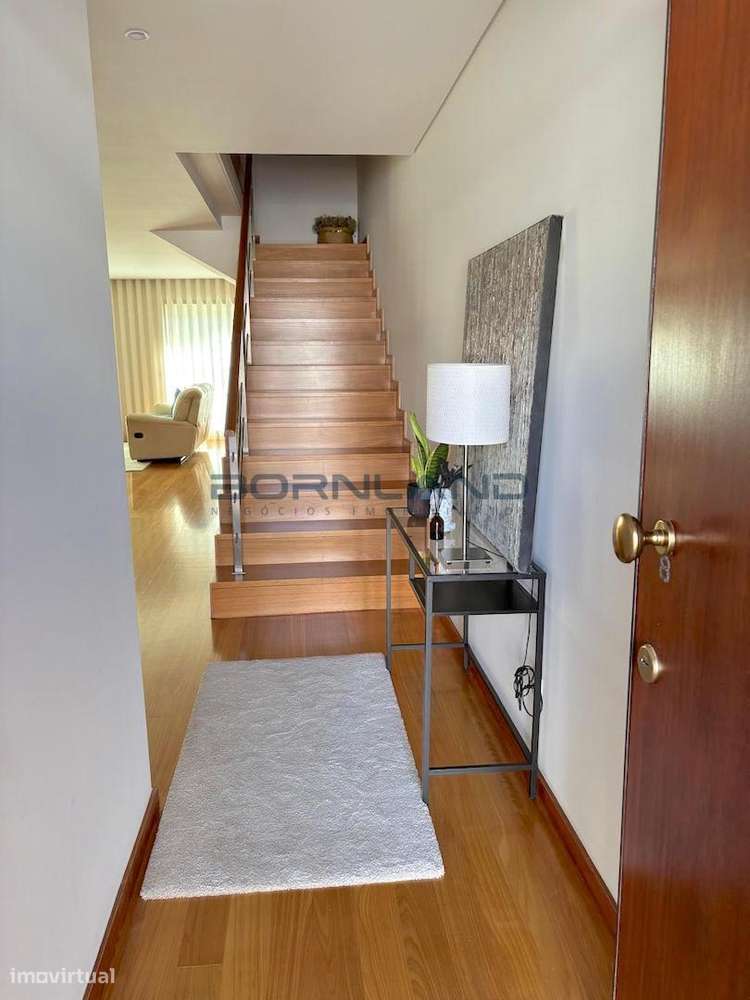 Moradia em Banda T3 + Escritório-11