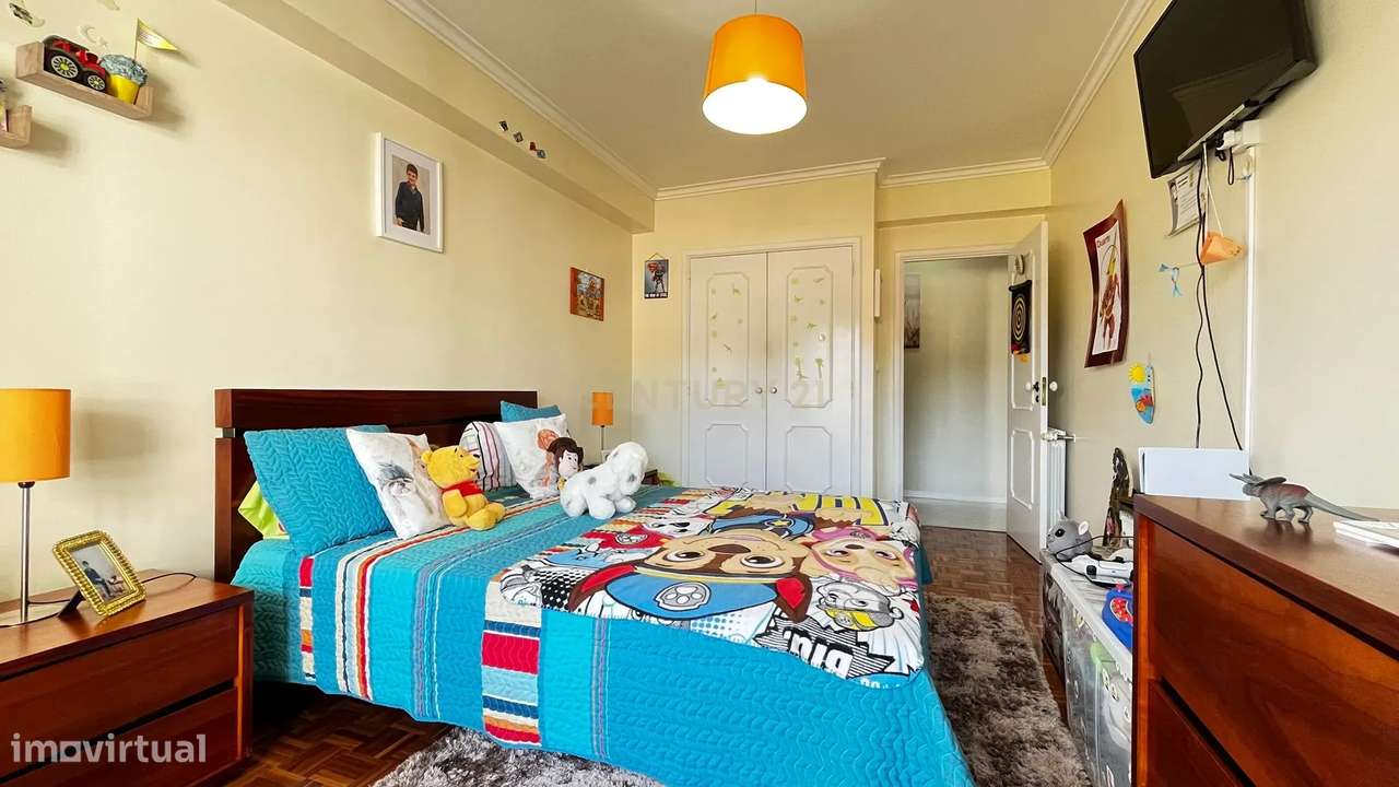 Apartamento T2 com Varanda e Vista em Viana do Castelo-13