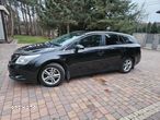 Toyota Avensis 2.0 Premium - 5