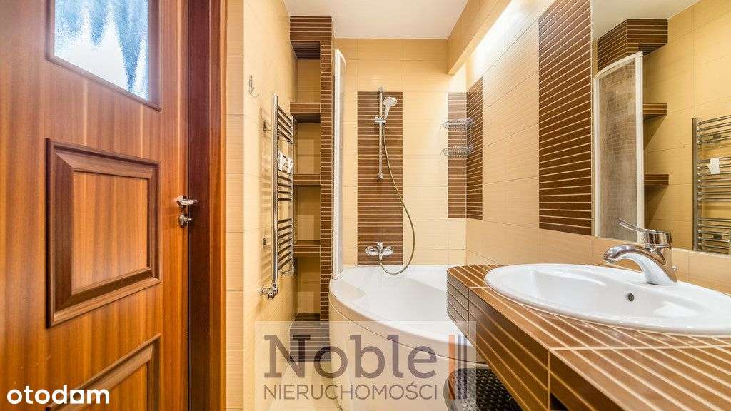 Dwupoziomowe, Taras, Miejsce w hali, Fikakowo-16