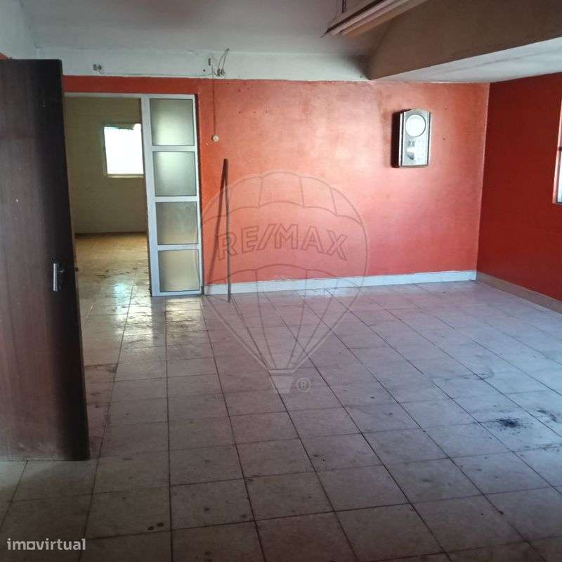 Moradia T2 para venda - Grande imagem: 3/7