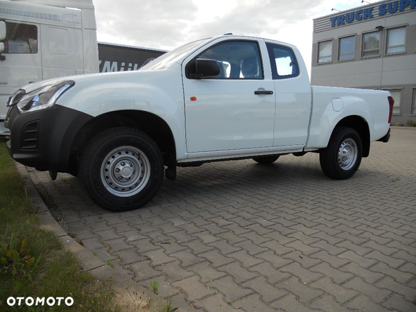 ISUZU D-max USZCZELKA szyby bocznej półtorej kabiny - 4