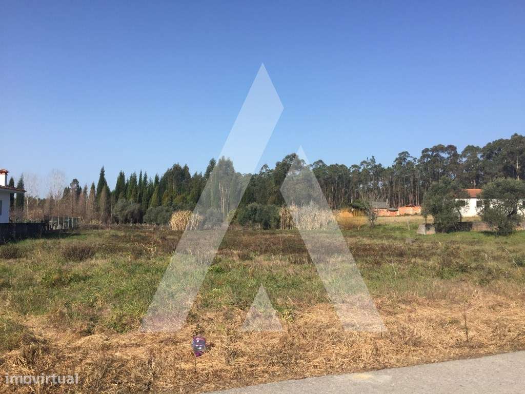 Terreno em Penedos - Grande imagem: 3/7