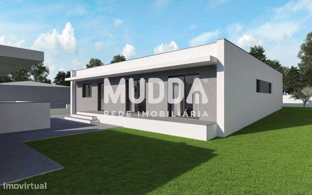 Moradia T3 térrea isolada em Travanca - Santa Maria da Feira-6