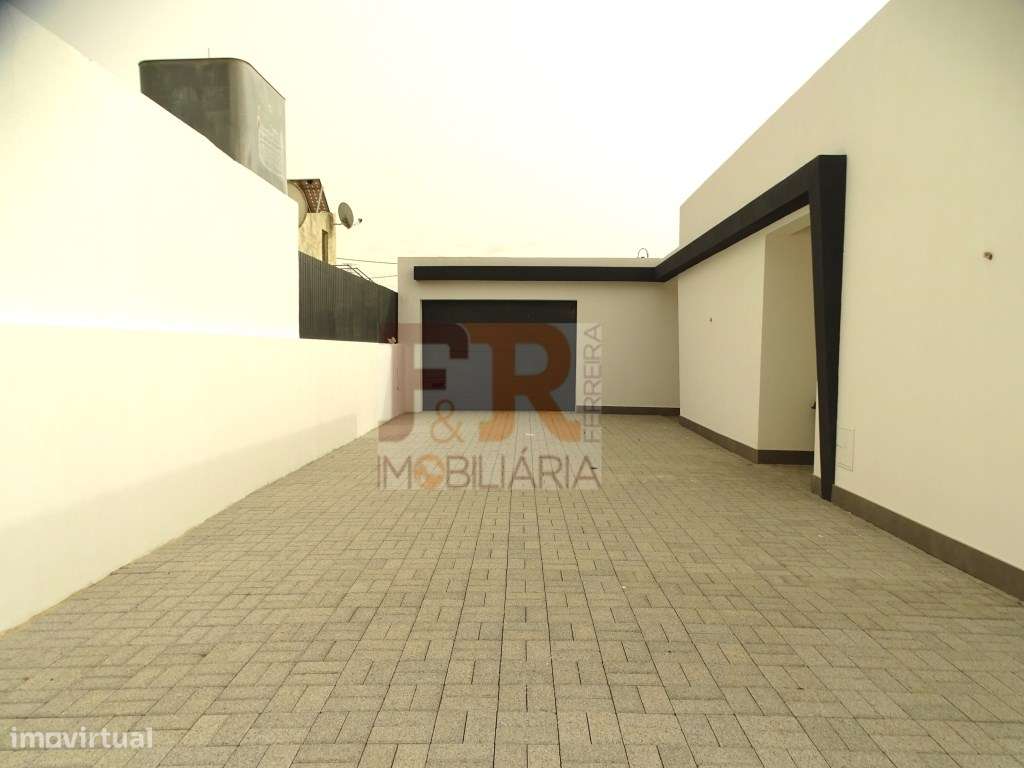 Moradia Térrea 'PRONTA'T3 com Garagem e Piscina Quinta do Anjo, Pal...-2
