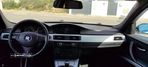 BMW 320 d Touring - 25