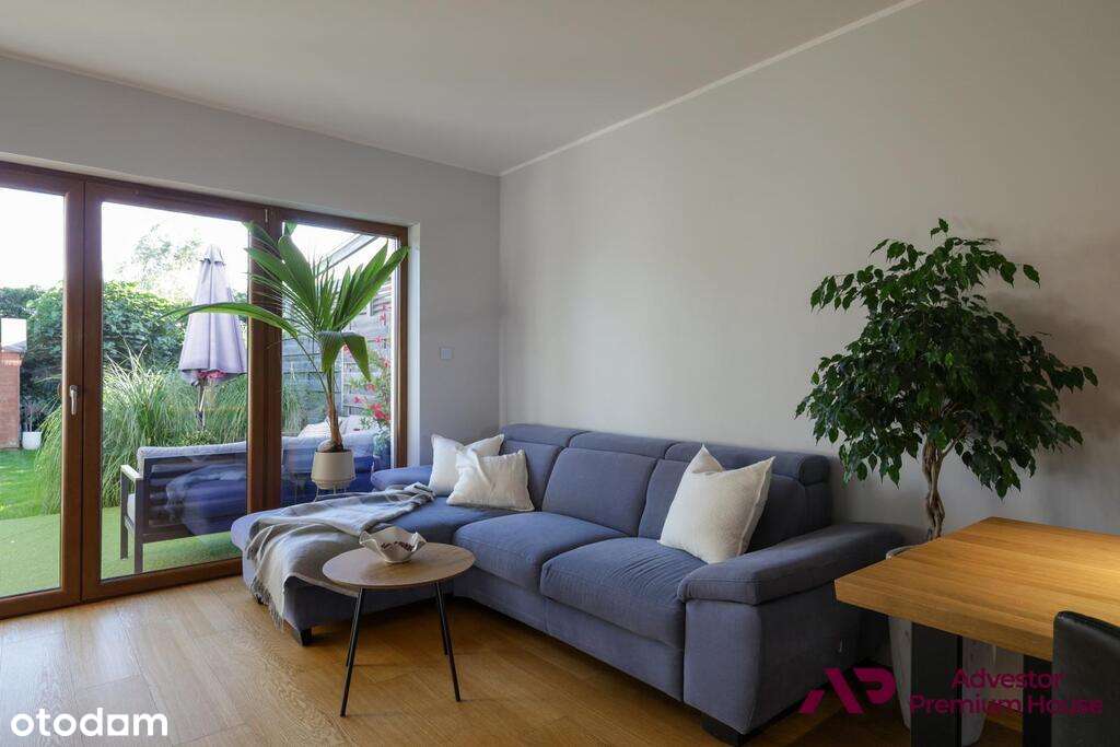 Funkcjonalny dom dla rodziny  pod lasem - Pełny obrazek: 5/20